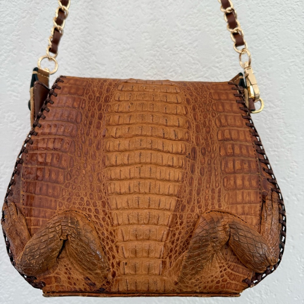 Vintage Cuban Genuine Alligator Purse (1950s) - Picture 9 of 12